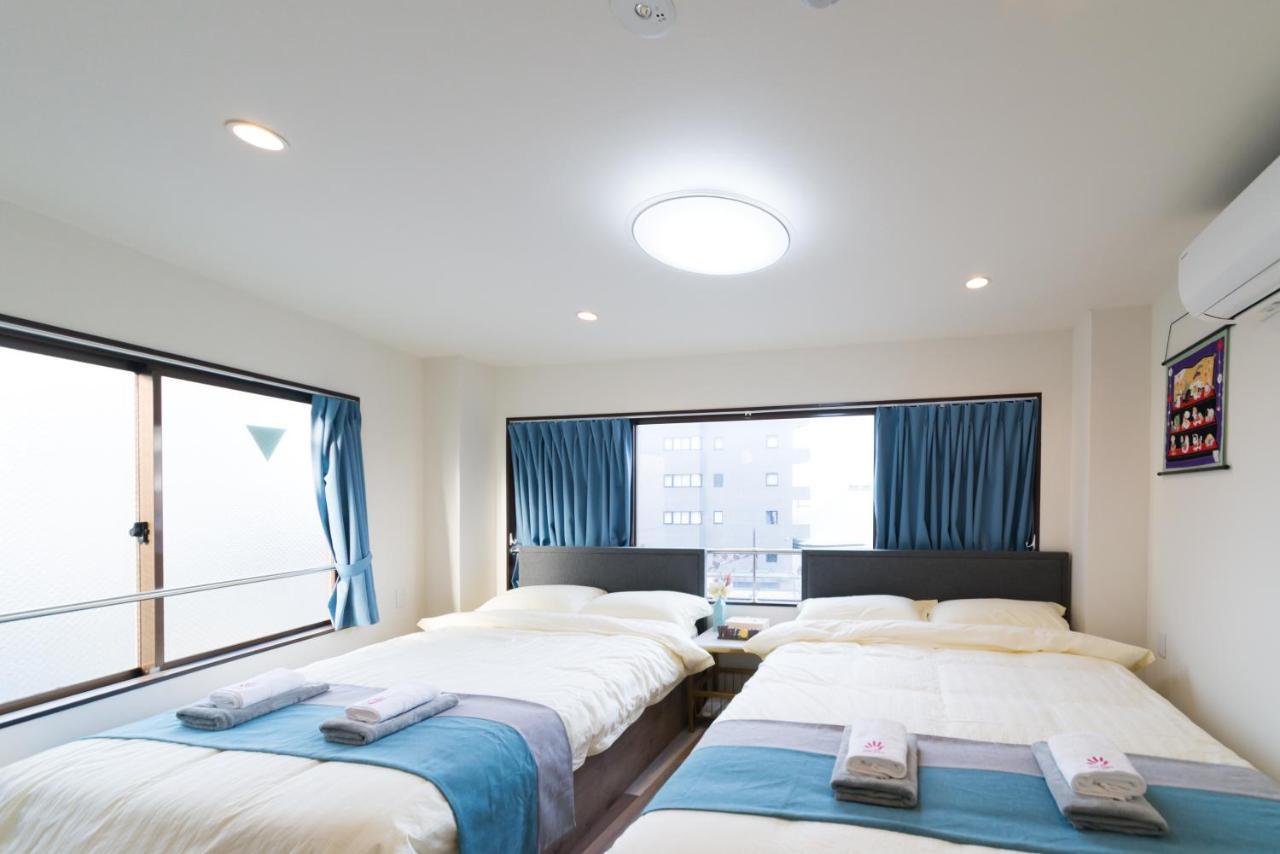 High Five Guest House Tokyo prefektur Exteriör bild