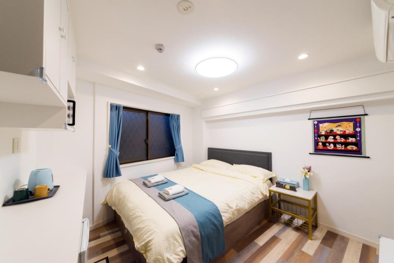 High Five Guest House Tokyo prefektur Exteriör bild